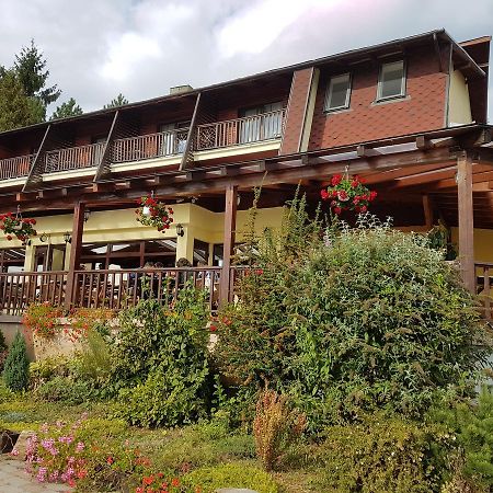 Complex Turistic Milenium Gilău Esterno foto
