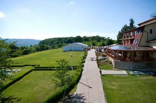 Complex Turistic Milenium Gilău Esterno foto