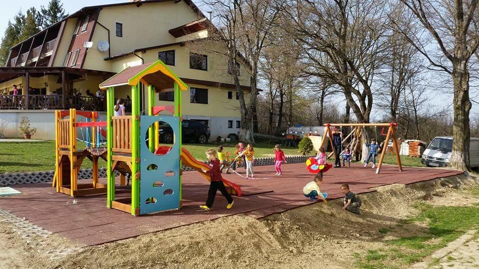 Complex Turistic Milenium Gilău Esterno foto